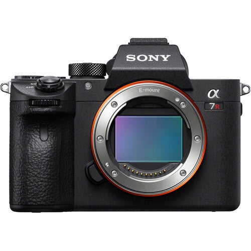 Sony A7R Mark IVa Body (ILCE-7RM4A) with Sony FE 35mm f/1.4 GM